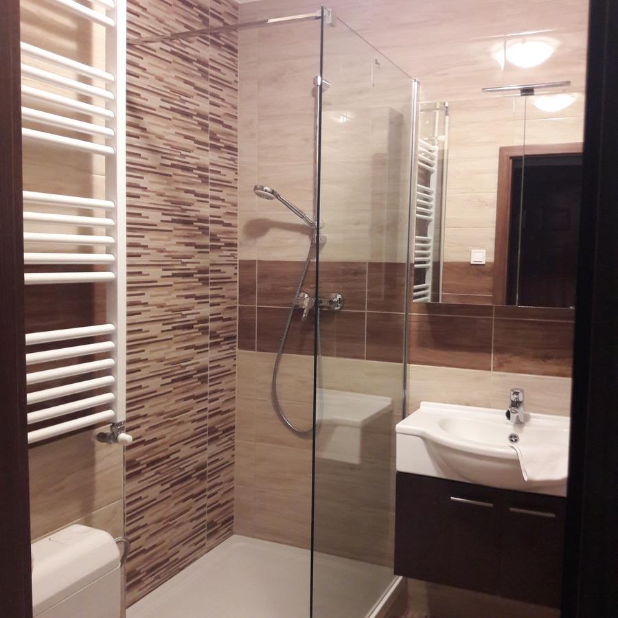 Studio 18 Apartman Kazincbarcika Exterior foto